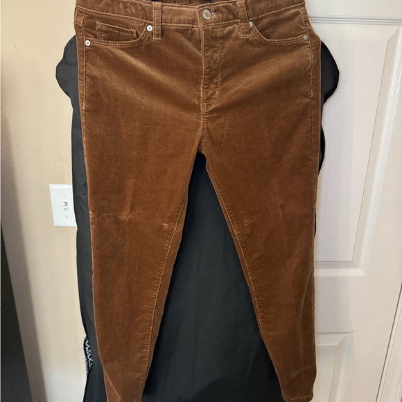 Banana Republic MID-RISE SKINNY STRETCH-CORDUROY PANT Women’s - Picture 3 of 8